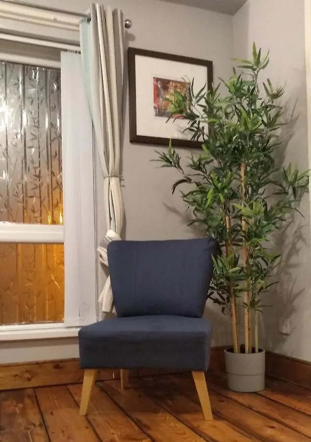 Perfect Central City Location - Parking - 3 Beds - 2 Bedrooms Belfast Apartamento